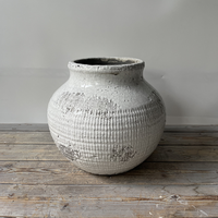 Vase en céramique Wabi-Sabi blanc antique à glaçure craquelée, fait main, en poterie texturée, style ferme, durable pour un décor vintage