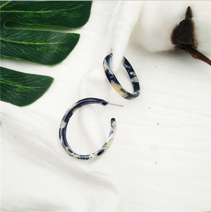 Mode coréenne c goupille de sécurité en forme acétate acrylique boucle d'oreille bijoux pour les femmes - Product Image 3