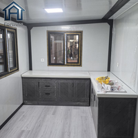 Maison préfabriquée de luxe à double aile extensible de 20 pieds et 30 pieds, maison conteneur préfabriquée à 3 chambres, villa mobile