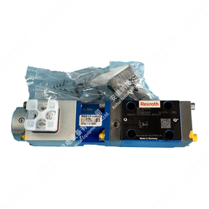 0811402055 DRE6X-1X/175MG24-8NZ4M RÉDUCTEUR - Product Image 2
