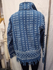 Chaqueta Azul con Estampado a Mano para Mujer, con Bolsillos Delanteros y Dobladillo con Borlas, Chaqueta Étnica de Algodón con Estilo - Product Image 6
