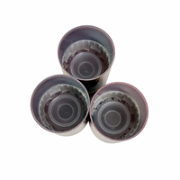 Bouchon de bouteille de vin en plastique rouge personnalisé avec impression dorée élégante et bec verseur intérieur, couvercle de bouteille de spiritueux non rechargeable – Fourniture