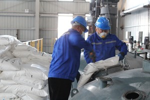 Großhandel DONGKE Polycarboxylsäure Superplastifizierer Monomer Wasserreduzierer Mutterlösung Betonzusatzmittel PCE Flüssigkeit CN - Product Image 6