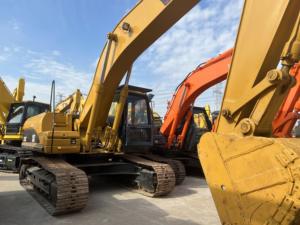 A Used Second-hand Excavator <b>Earth</b>-<b>moving</b> <b>Machinery</b> Cat 330CL of Sale - Product Image 3