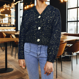 Suéter Cárdigan Personalizado de <span class=keywords><strong>Hilo</strong></span> para <span class=keywords><strong>Mujer</strong></span>, Manga Larga, Cuello en V, Estilo Casual a la Moda con Decoración de Botones para Invierno - Product Image 3
