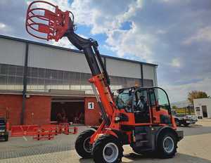 Cargadora de Ruedas Telescópica de 2.5 Toneladas ER2500T, Cargadora Frontal Compacta para Uso Agrícola y de Construcción - Product Image 2