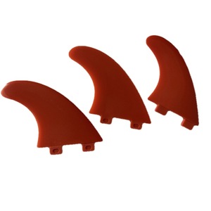 Ailerons de surf G5 compatibles FCS, rouge, jaune, vert, noir, blanc, lot de 3 pour le surf en mer - Product Image 5
