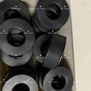 Pita Bulu Mata Warna-warni Biru Hitam Kustom Mikro Busa Hot Pink Pita Kulit Sensitif Gel Silikon untuk Ekstensi Bulu Mata - Product Image 6