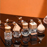 Flacon de parfum pour voiture en verre transparent épais de 6 à 10 ml, diffuseur minimaliste vide avec cordon pour accrocher au pare-brise