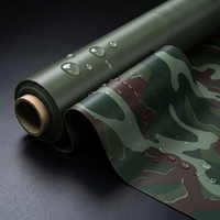 Tissu tricoté en PVC camouflage vert imperméable et résistant à l'huile, respirant et indéchirable pour pantalons de travail d'extérieur