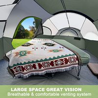Tente spacieuse personnalisable pour 8 personnes, tente de camping imperméable de 3000 mm avec de grands fenêtres, conception à double couche pour le camping en famille