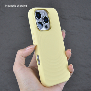 Housse de téléphone magnétique pour iPhone 16, iPhone 17 Series, coque de téléphone à charge sans fil transparente en silicone pour iPhone 17 Series - Product Image 2