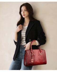 Bolsos de Mano de Cuero PU para Mujer, Bolsos Tote al por Mayor, Gran Capacidad, Nuevos Bolsos de Moda de Verano, Bolsos Tote Casuales - Product Image 6