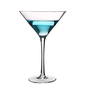 <span class=keywords><strong>Verre</strong></span> à vin personnalisé en cristal coloré, peint, à longue tige, grande capacité 230 ml, design moderne, pour la maison et le commerce, vente en gros - Product Image 3
