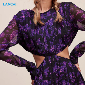 Robe longue maxi pour femme, motif personnalisé, logo personnalisé, couleur violette, manches longues, coupe ajustée, robe décontractée pour femme - Product Image 3