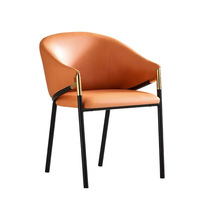 Chaise de salle à manger moderne avec accoudoirs incurvés, en cuir orange, structure en métal noir, légère et pliable, pour la maison, le restaurant, la salle de bain