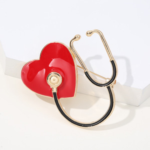 Nouvelle Broche en Alliage de Zinc en Forme de Cœur Rouge avec Symbole Médical Créatif, Stéthoscope, Cadeaux pour Infirmières, Médecins, Étudiants en Médecine - Product Image 2