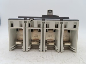 Nuevo y Original SACE Tmax XT3N 250 de 4 Polos para PLC, Amplia Experiencia Técnica con Solida Experiencia en Mantenimiento Industrial - Product Image 6