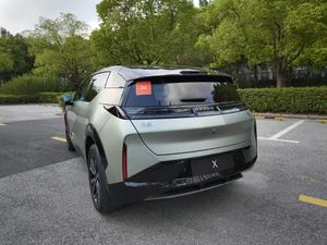 Zeekr X Max 2026, SUV Eléctrico de 5 Plazas, Techo Panorámico, Carga Rápida, para Desplazamientos Diarios, Aventuras, <span class=keywords><strong>Auto</strong></span> Ecológico, Superventas - Product Image 3