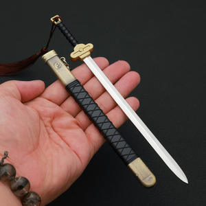 Xianjian Qixiaotian Produits dérivés du jeu Wine Ghost 22cm Accessoires de cosplay Porte-clés épée <span class=keywords><strong>Cadeau</strong></span> Mini épée de samouraï Objet d'art <span class=keywords><strong>en</strong></span> alliage - Product Image 3