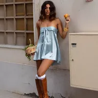 Robe élégante en satin sans manches, couleurs unies, taille haute, coupe ample pour l'automne, vente en gros, livraison rapide