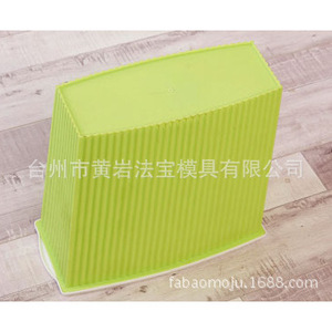 Molde rectangular de plástico para contenedor de basura, para uso doméstico en interiores, con múltiples cavidades y patrón geométrico semifijo. - Product Image 4