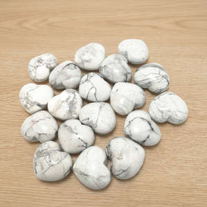 Cœur miniature en howlite naturelle, pierre de cristal polie, gemme sculptée en forme de cœur, vente en gros, fournisseur en vrac - Product Image 2
