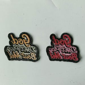 Stock usine, vente en gros : Patchs thermocollants « God Don't Play Bout Me » à lettres anglaises, très demandés pour sacs et casquettes - Product Image 2
