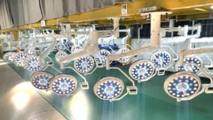 适用于医院手术室的高显色、可调焦光场的吸顶式手术灯 - Product Image 6