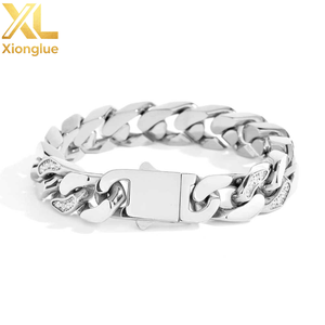 BTC16 Cadena Cubana de Acero Inoxidable 316L Chapada en Oro de 18K, Joyería de Alta Moda para Hombre con Incrustaciones de Circonitas Cúbicas Espaciadas, Venta al por Mayor - Product Image 2