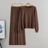 Ensemble 2 pièces tricoté automne-hiver 2026 pour femme : pull étoile en strass marron chocolat et pantalon large – Vente en gros