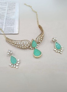 Ensemble collier ras-de-cou et boucles d'oreilles pendantes en laiton, motif goutte d'eau, élégant pour les soirées, bijoux pour femmes et jeunes filles - Product Image 6