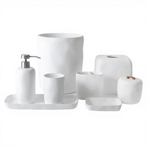 Juego de Accesorios de Baño de Resina Blanca al por Mayor, Juego de Accesorios de Baño Modernos para Hotel, Hogar, Habitación de Huéspedes - Product Image 4