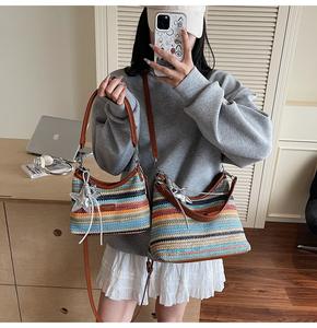 2026 Niche Design Rainbow Woven Bag for Women Retro Vintage <strong>Ladys</strong> Simple Shoulder Bag Zipper Closure Polyester Lining Beach Bag - Product Image 4