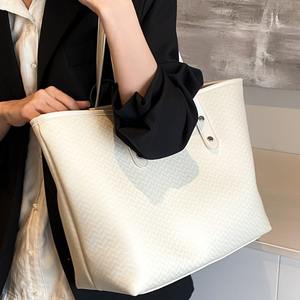 Nouveau sac fourre-tout pour femme sac à bandoulière tendance et élégant sac sous les bras de grande capacité - Product Image 3