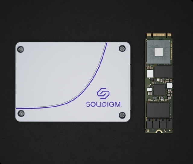 For Intel Solidigm S4520 S4620 P5430 5520 P5520 SSD 40GB to 7.68TB Enterprise Solid State Drive High Endurance SATA
