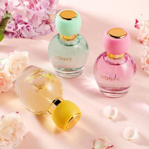Coffrets Cadeaux de Parfums de Luxe en Gros – Lots de 3, 5 ou 8 Pièces – Style Designer – Coffret Cadeau en Gros pour Femmes - Product Image 4