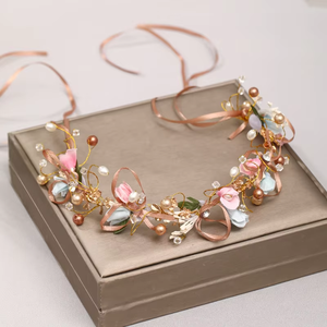 Serre-tête Couronne de Fleurs en Perles, Accessoires <span class=keywords><strong>Cheveux</strong></span> Mariée et Demoiselle d'honneur, Coiffe de Mariage Faite Main <span class=keywords><strong>avec</strong></span> Nœud Papillon Tendance - Product Image 6