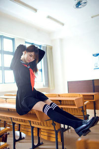 Noir blanc style manches longues marine fille japonaise écoliers uniformes scolaires - Product Image 3