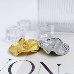 S35-36 Thời Trang Hình Dạng Không Thường Xuyên Dập Nổi Kẽm Hợp Kim May Nút Chân Nút Cho Hàng May Mặc - Product Image 5