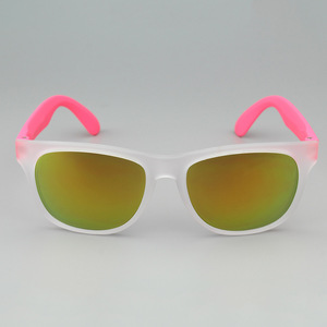 Gafas de Sol ALPSTREE 2024 para Mujer, Logotipo Personalizado, UV400, PC, Punta de Goma Antideslizante, Lentes Polarizadas TAC, Verde, Amarillo, Azul, Morado, Rojo - Product Image 4