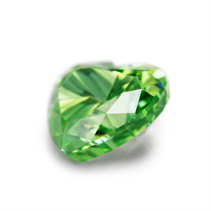 Pierres de zircone cubique synthétique en vrac de Wuzhou Gems, forme de <span class=keywords><strong>cœur</strong></span>, coupe glace pilée 4k, zircone cubique <span class=keywords><strong>verte</strong></span> - Product Image 3