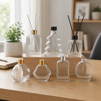 Diffuseur d'arômes en verre pour arbre de Noël avec bouchon en bois réutilisable