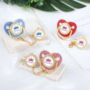Oksilicone จุกนมปลอมรูปเพชรไม่มี BPA แผ่นหัวนมแบบนุ่มสำหรับทารกเกรดอาหารจุกนมเด็ก