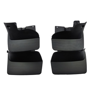 Guardabarros de Plástico Negros para Toyota Land Cruiser LC100 4700 1998-2007 - Product Image 3
