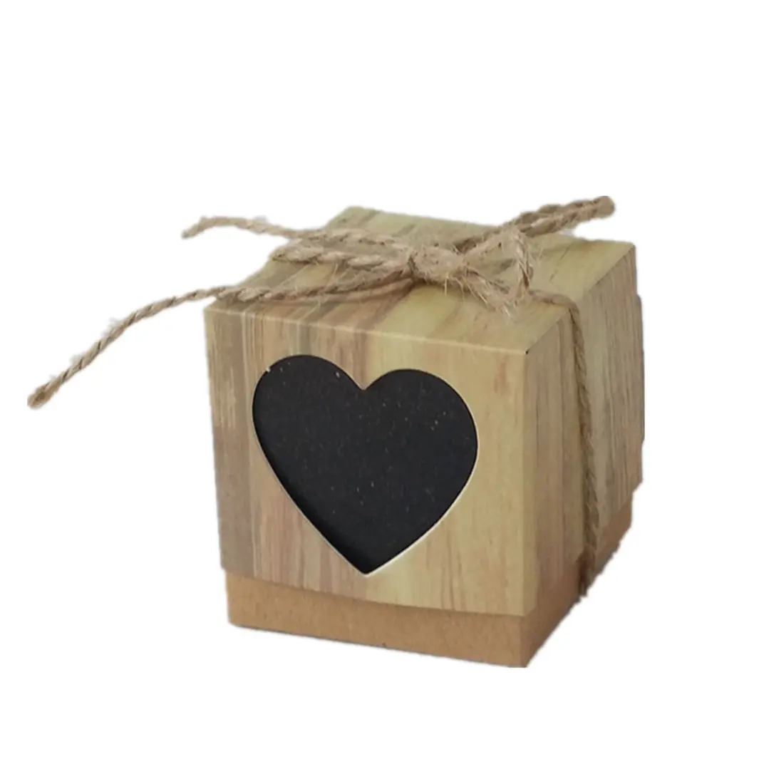 Diy Retro Kraft kağıt şeker kutusu Hollow aşk şeker kutusu yaratıcı şeker tatlı çay poşeti kutusu ile ip