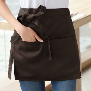 Tablier de service durable et mignon pour uniforme de serveur, idéal pour restaurant occidental, cuisine, ou comme tenue de travail courte à la taille pour le jardinage et le nettoyage. - Product Image 4