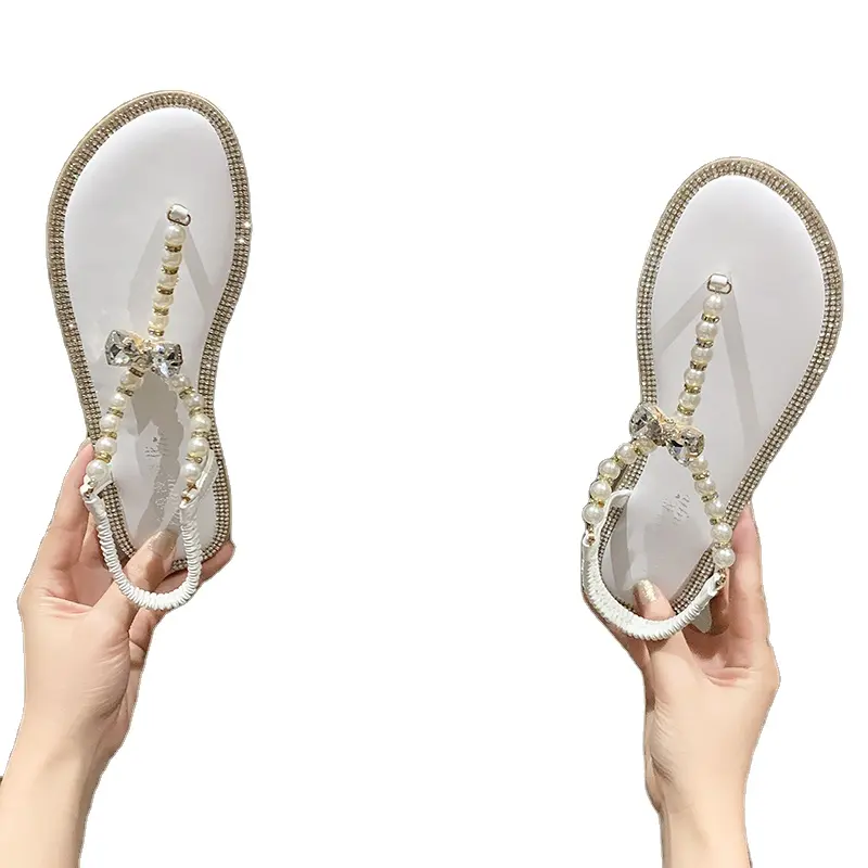 Chaussures plates à rivets pour femmes, sandales d'été à boucle en T, à bout pointu, 2021