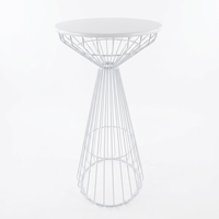 Table haute géométrique en fil de fer de 70 cm de diamètre et 110 cm de hauteur pour sièges de bar modernes et événements de banquet