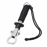 Pince à poisson professionnelle en acier inoxydable 304 avec balance intégrée, 9,5 pouces, robuste, capacité 15 kg/33 lb, déclencheur à ressort